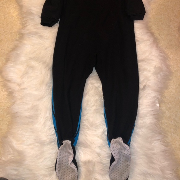 Batman pjs - Picture 4 of 4